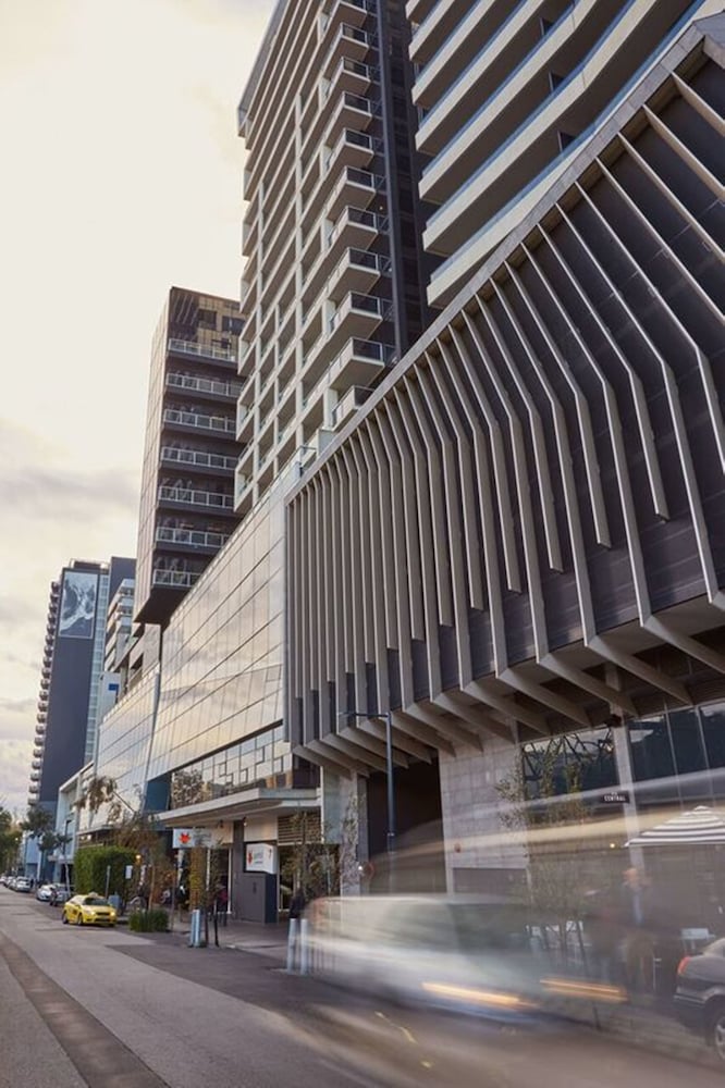 PUNTHILL SOUTH YARRA GRAND 3/61