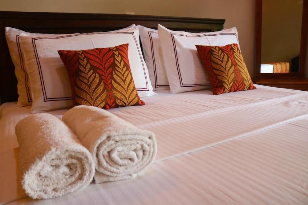 Serenity Sigiri Resort 11/29