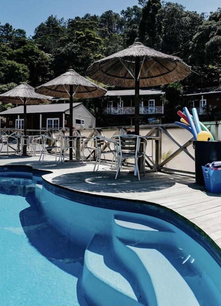 Anchor Lodge Resort 44/73