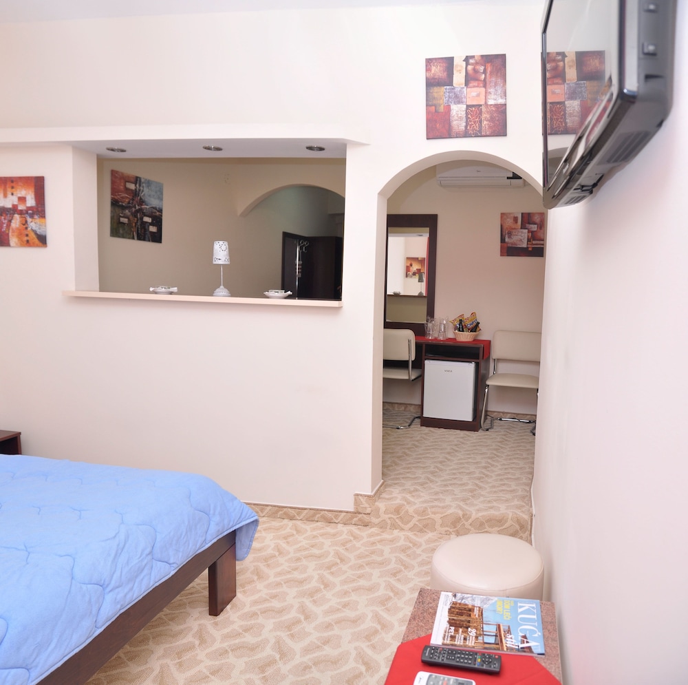 Villa Panorama 4/28