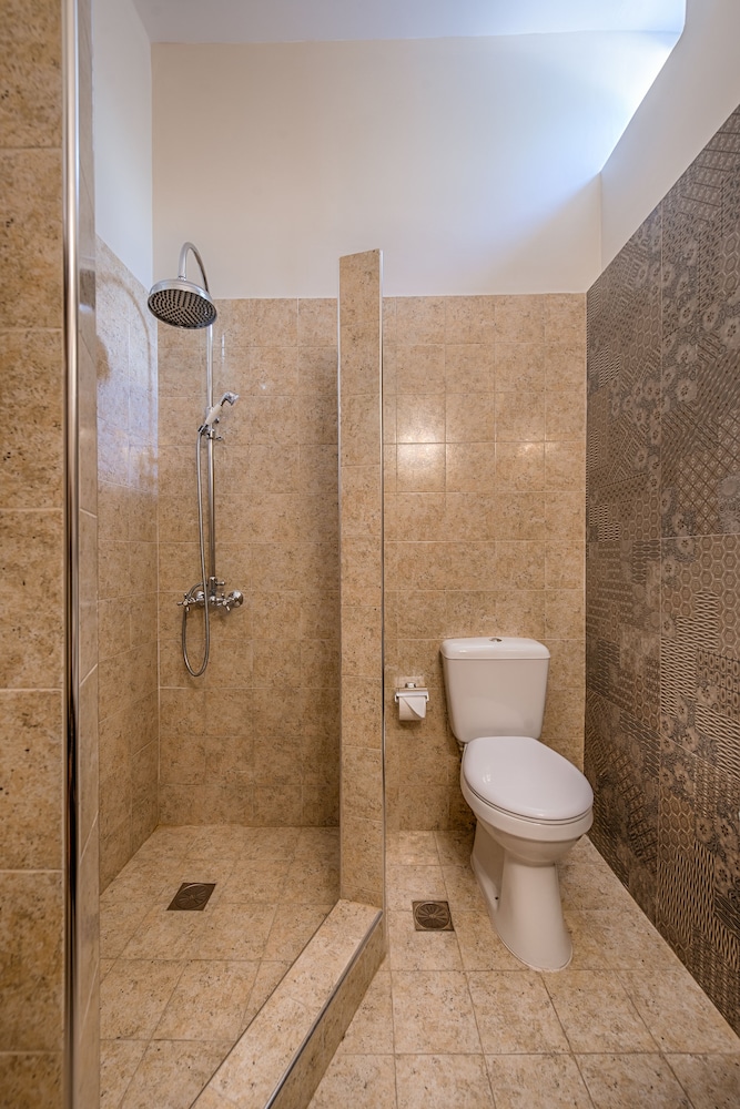 SPERVERI BOUTIQUE HOTEL 13/77