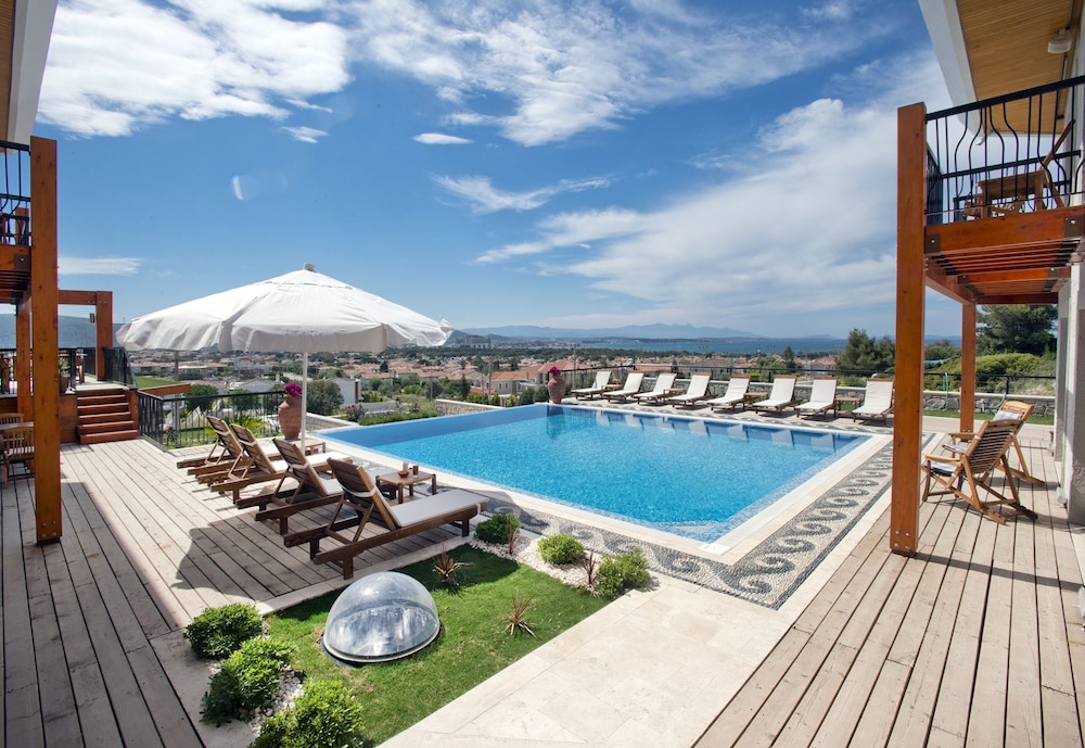 Alacati Villa Renk 45/50