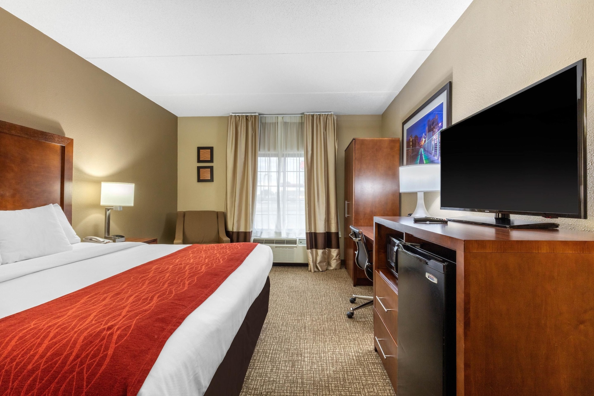 ROOM, KING BED, ACCESSIBLE
