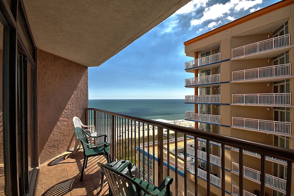 Beach Colony Resort 7/66