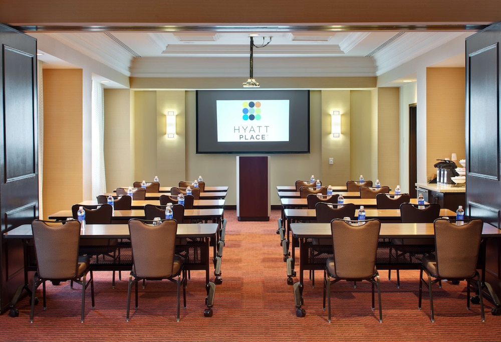 Hyatt Place Denver Cherry Creek 59/72
