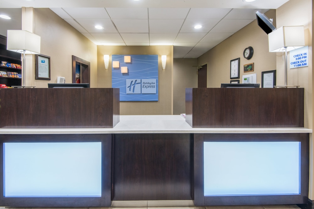 Holiday Inn Express Hotel Suites Ashland 14/56