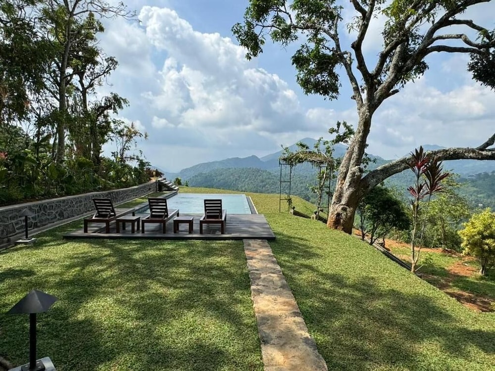 Ancoombra Tea Estate Bungalow 32/38