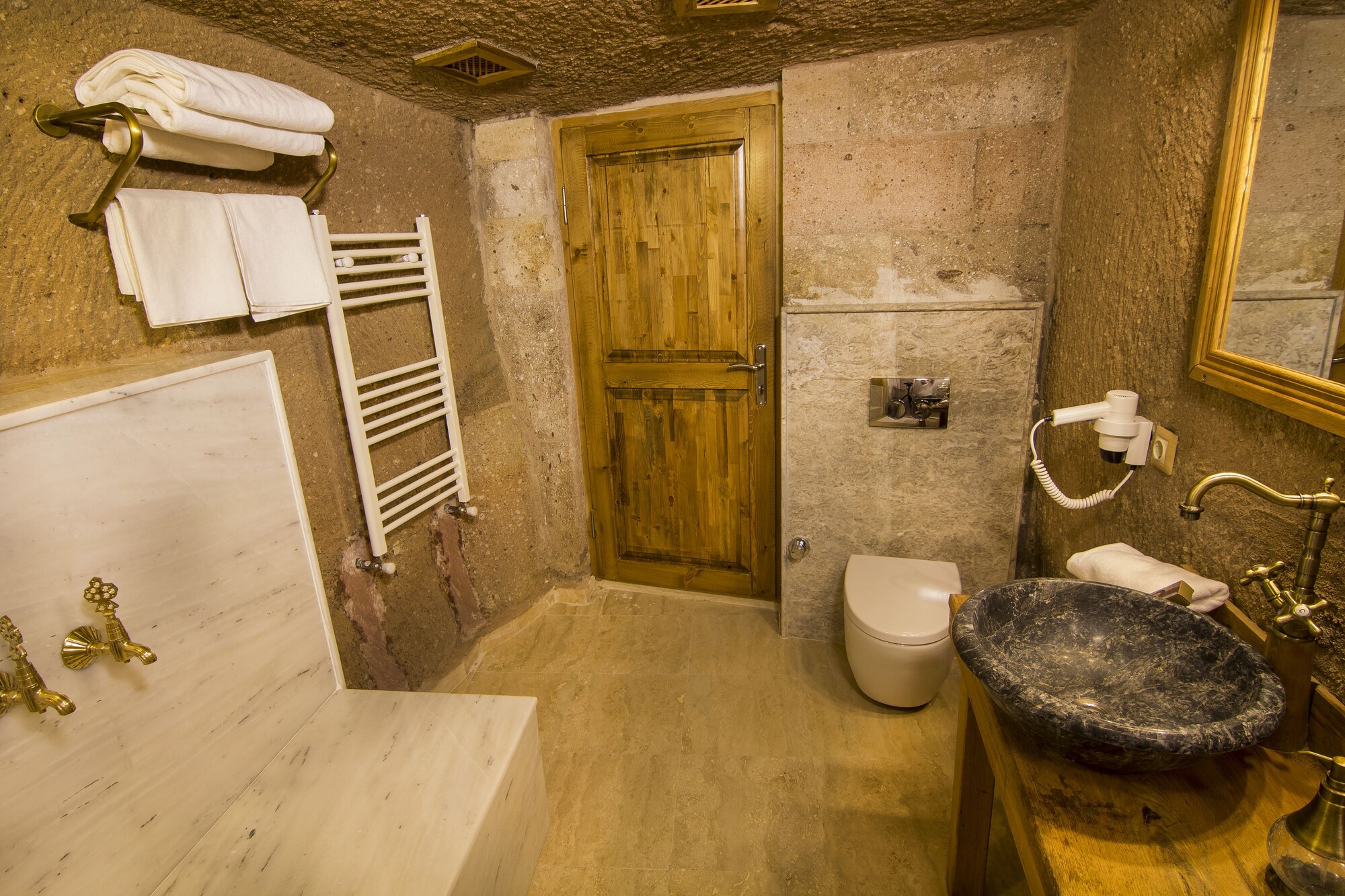 Cave, Standard, Twin Beds, Caldera Hotel 2/2