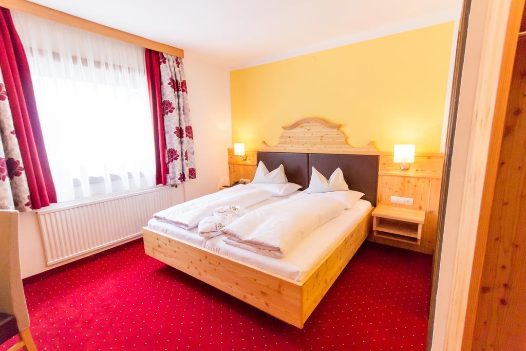 HOTEL TRATTLERHOF 8/27