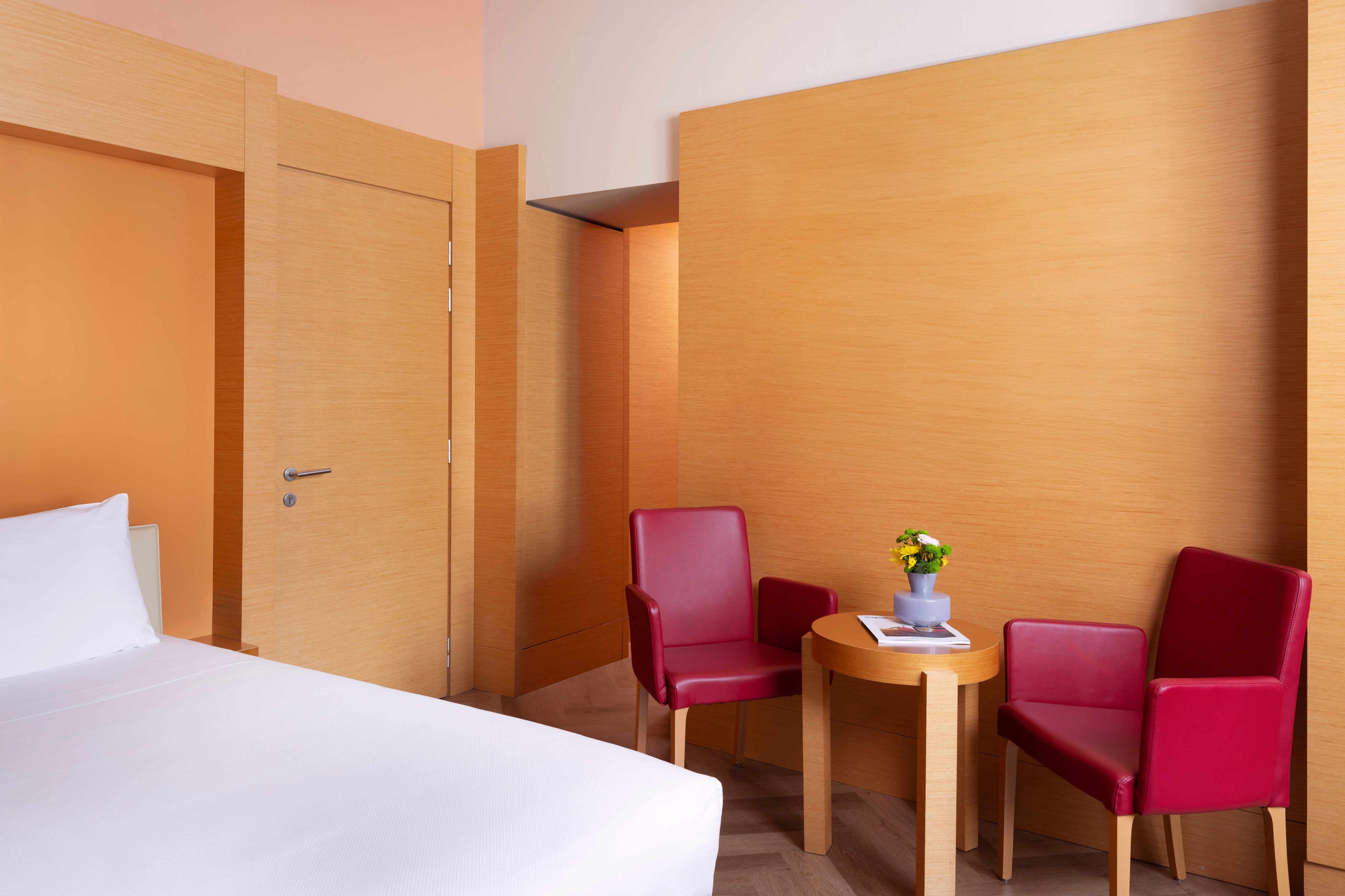 Unahotels Napoli 22/76