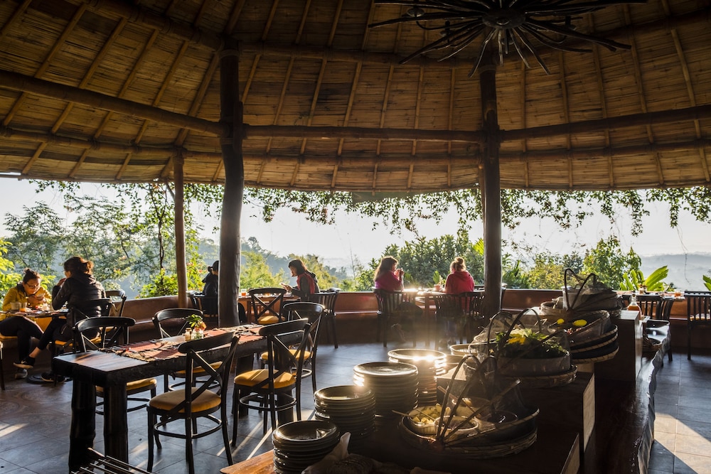 Phu Chaisai Mountain Resort 33/50