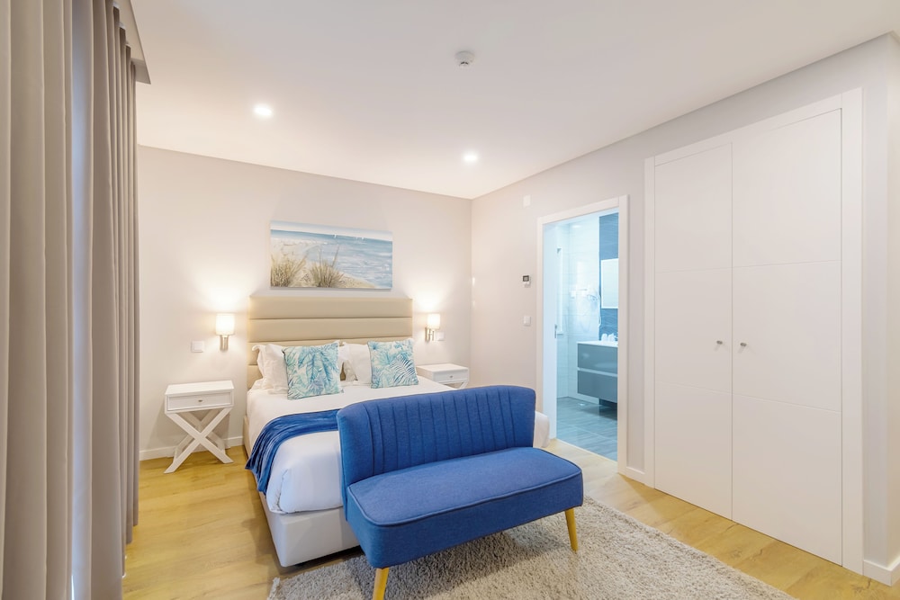 غرفة سوبيريور بسرير كينج بشرفة، Silver Seahorse Garden Retreat 4/7