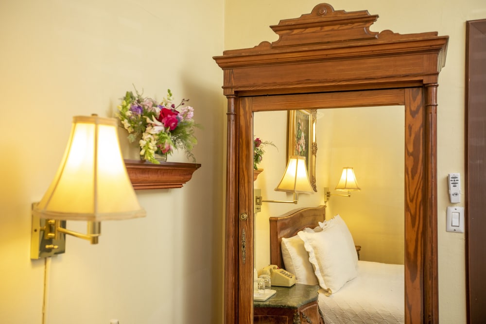 The Washington Square Inn 41/82