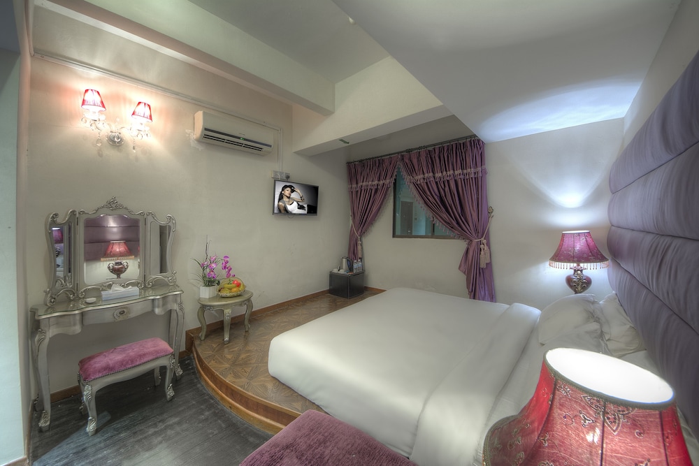 Arenaa Batik Boutique Hotel 17/48