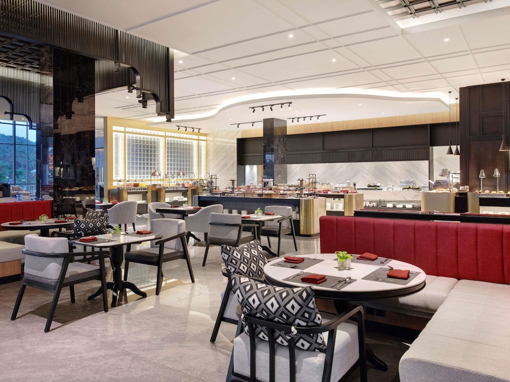 Grand Mercure Batam Centre 42/57