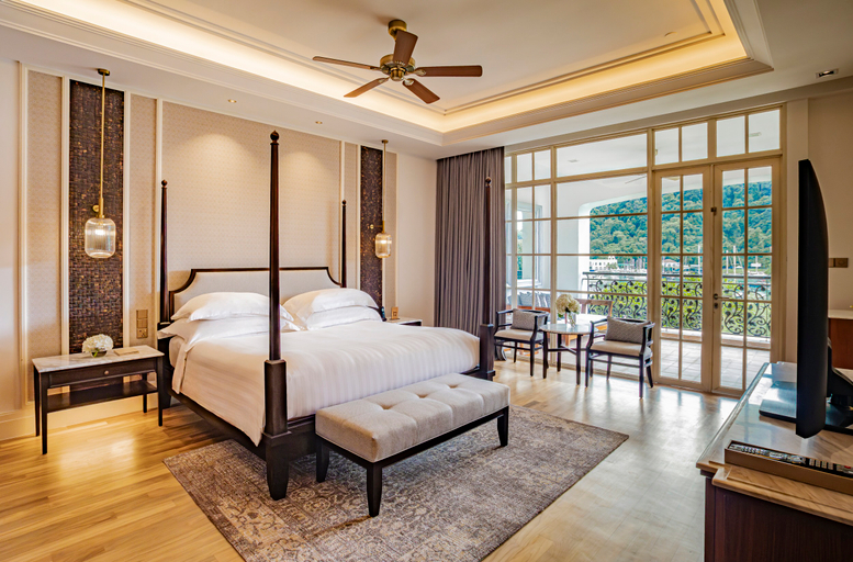 Marina, Smoking