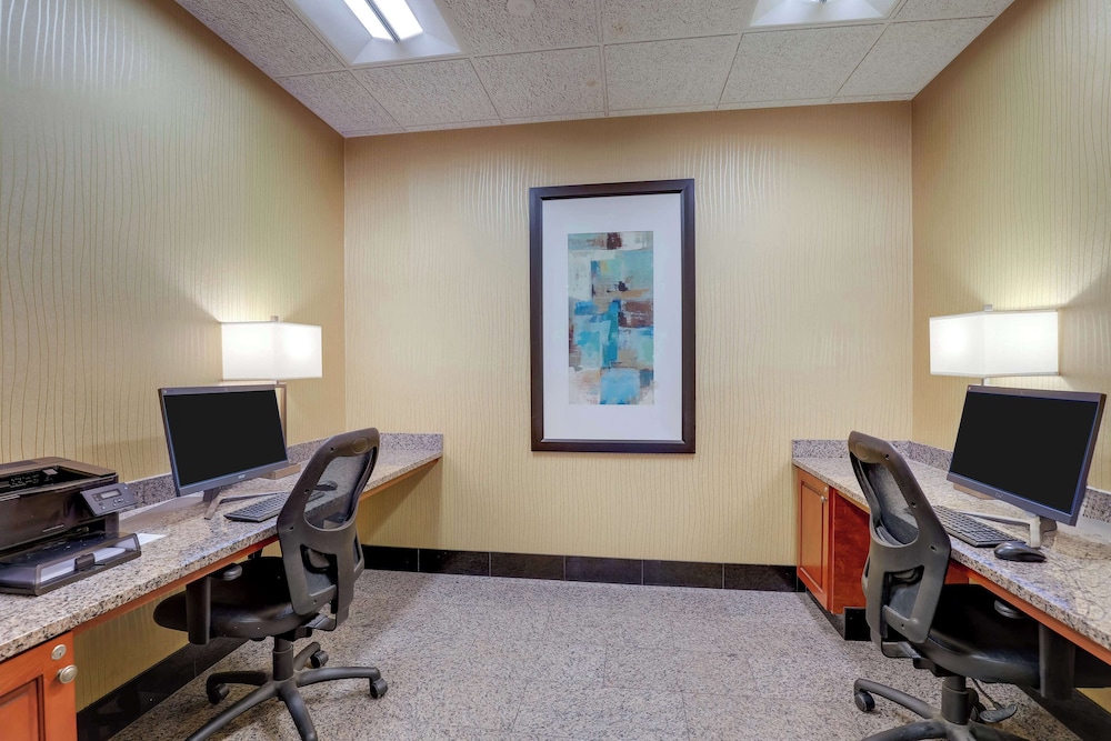 Drury Inn And Suites Grand Rapids 69/77