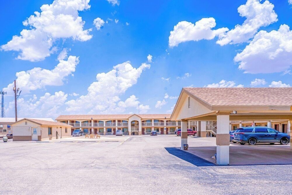 Shale inn Andrews 49/59