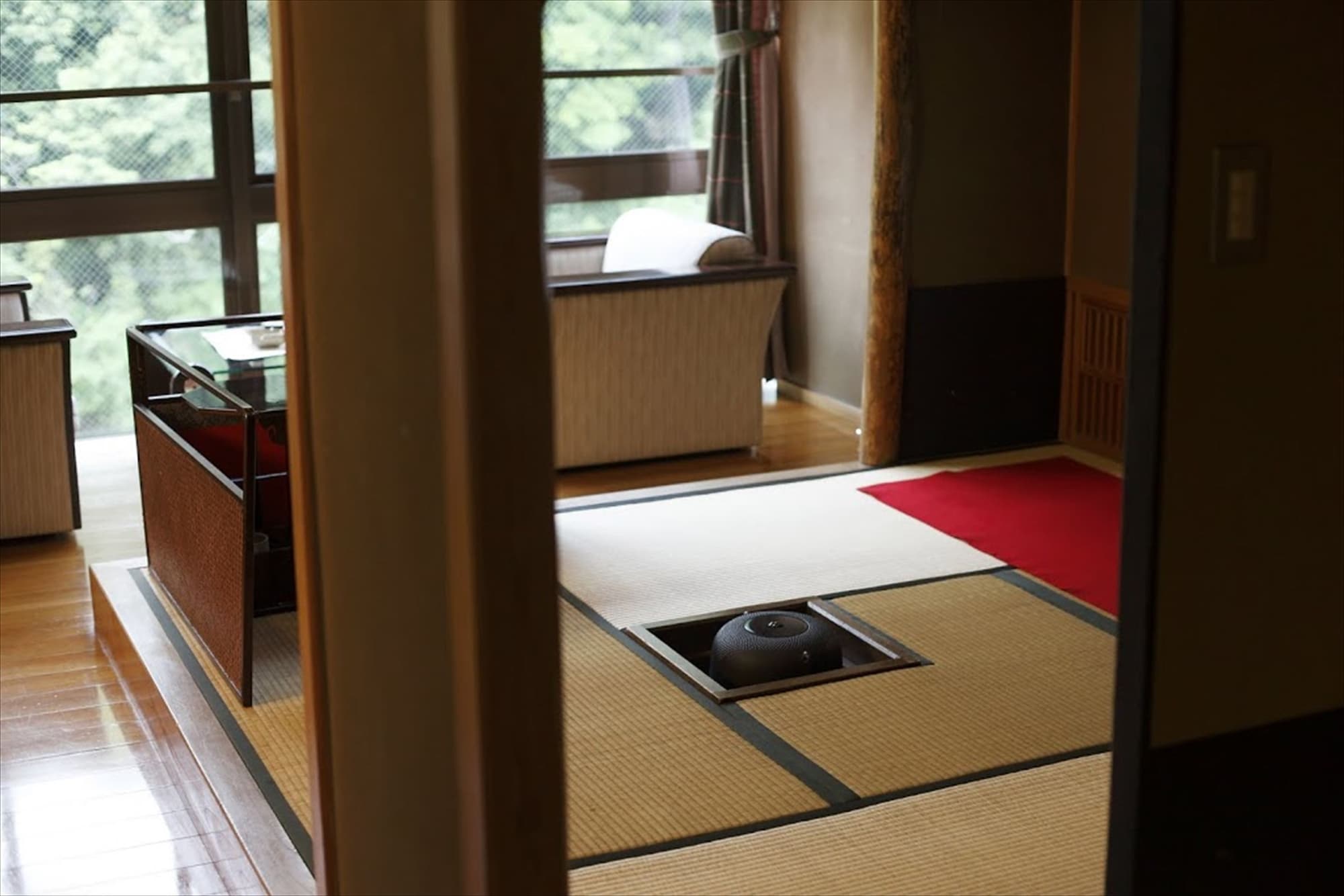 Special, Deluxe, 6 Futon Beds