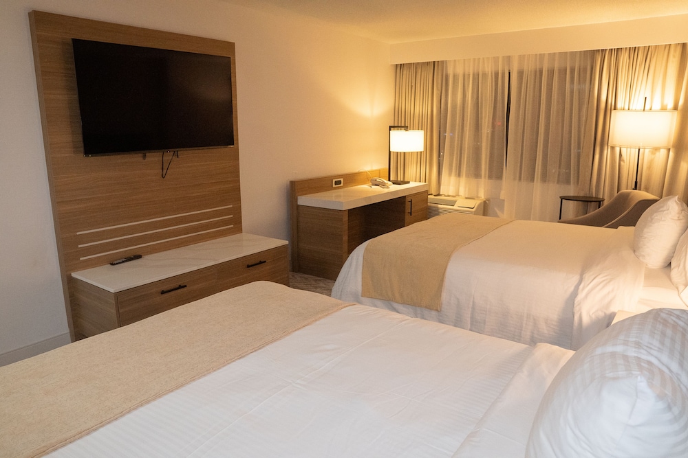 Delta Hotels by Marriott Toronto Markham 10/42