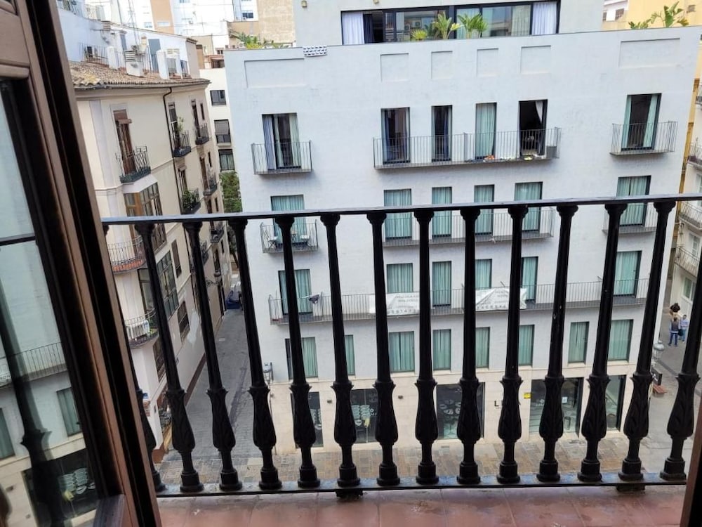 Living Valencia Apartments-Edificio Merced 6/50