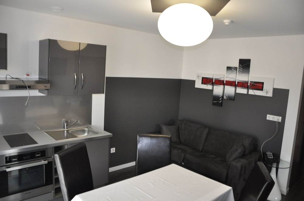 INTERHOTEL HOTEL DES ARTS 52/67
