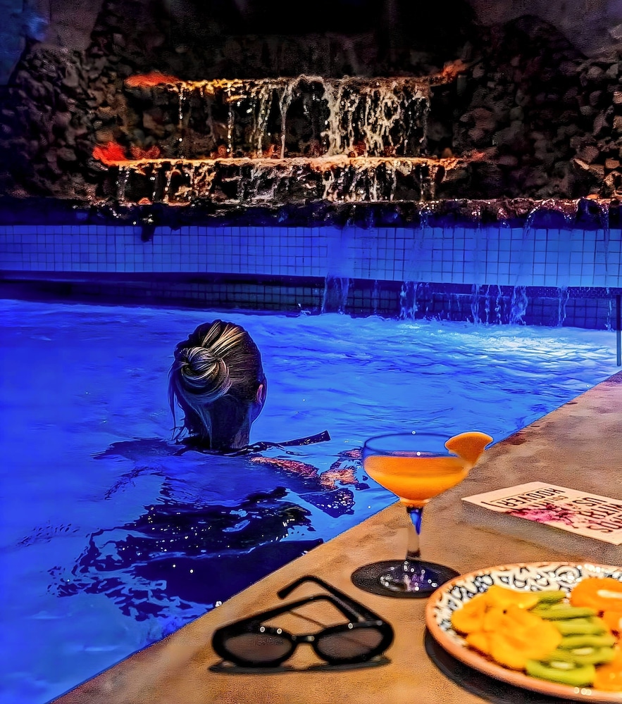 Art Palace Suites Spa Chateaux Hotels Collection 74/78