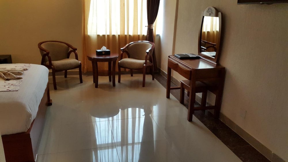 C Fun Addis Hotel 35/50
