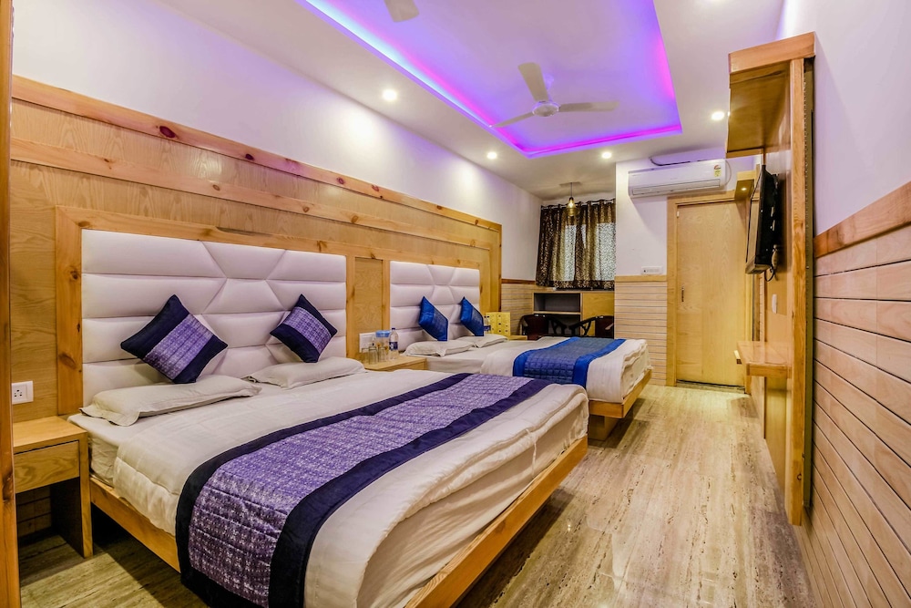 Hotel Glow Inn 28/50
