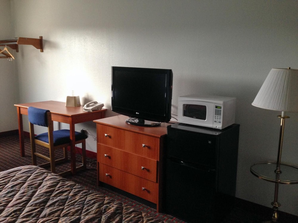 Motel6 Sedalia, MO 33/43