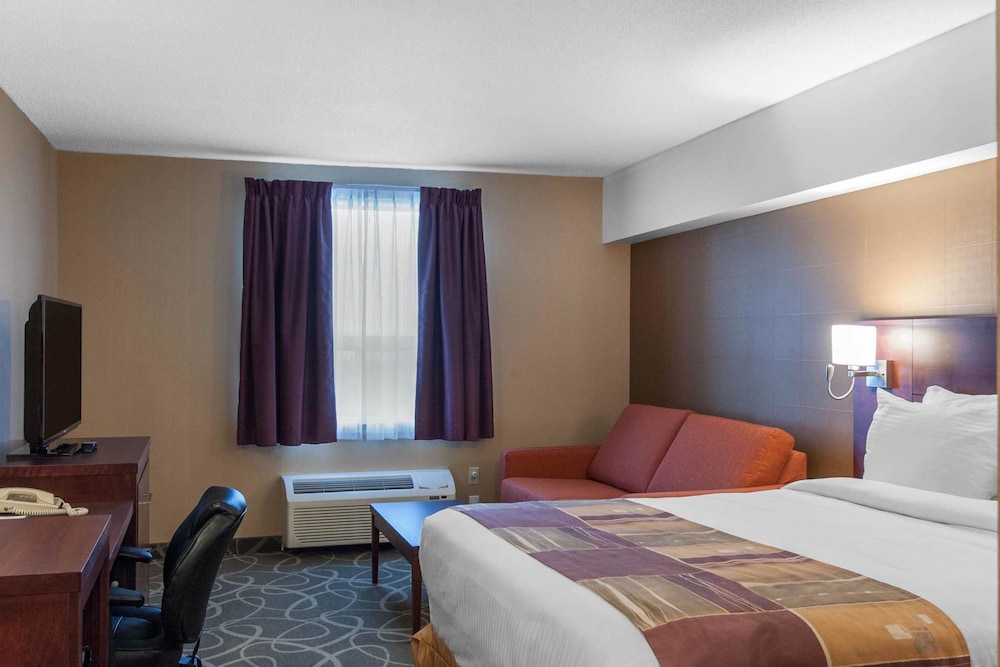 Quality Hotel & Suites Gander 20/37