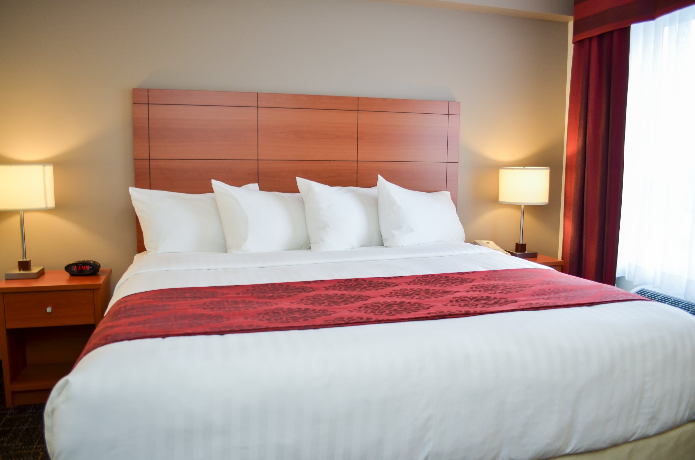 Best Western Thompson Hotel Suites 11/43