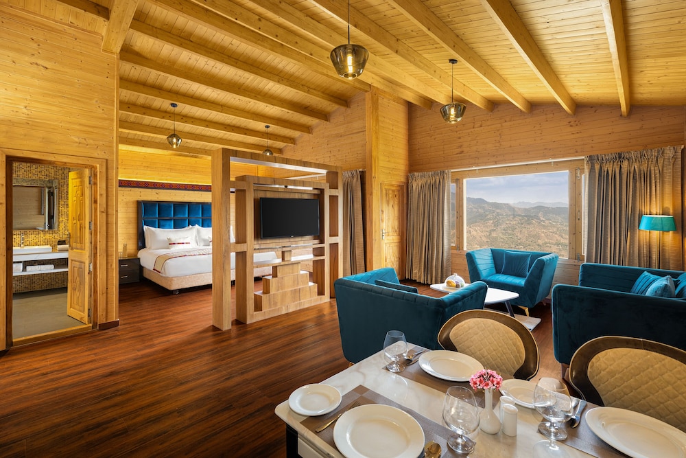 JuSTa Luxe Cliffend Resort and Spa Mashobra 26/36