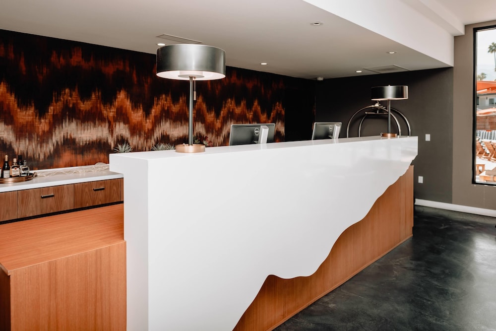 棕榈泉 V 酒店(V Capri Palm Springs, a Dolce by Wyndham) 图片3