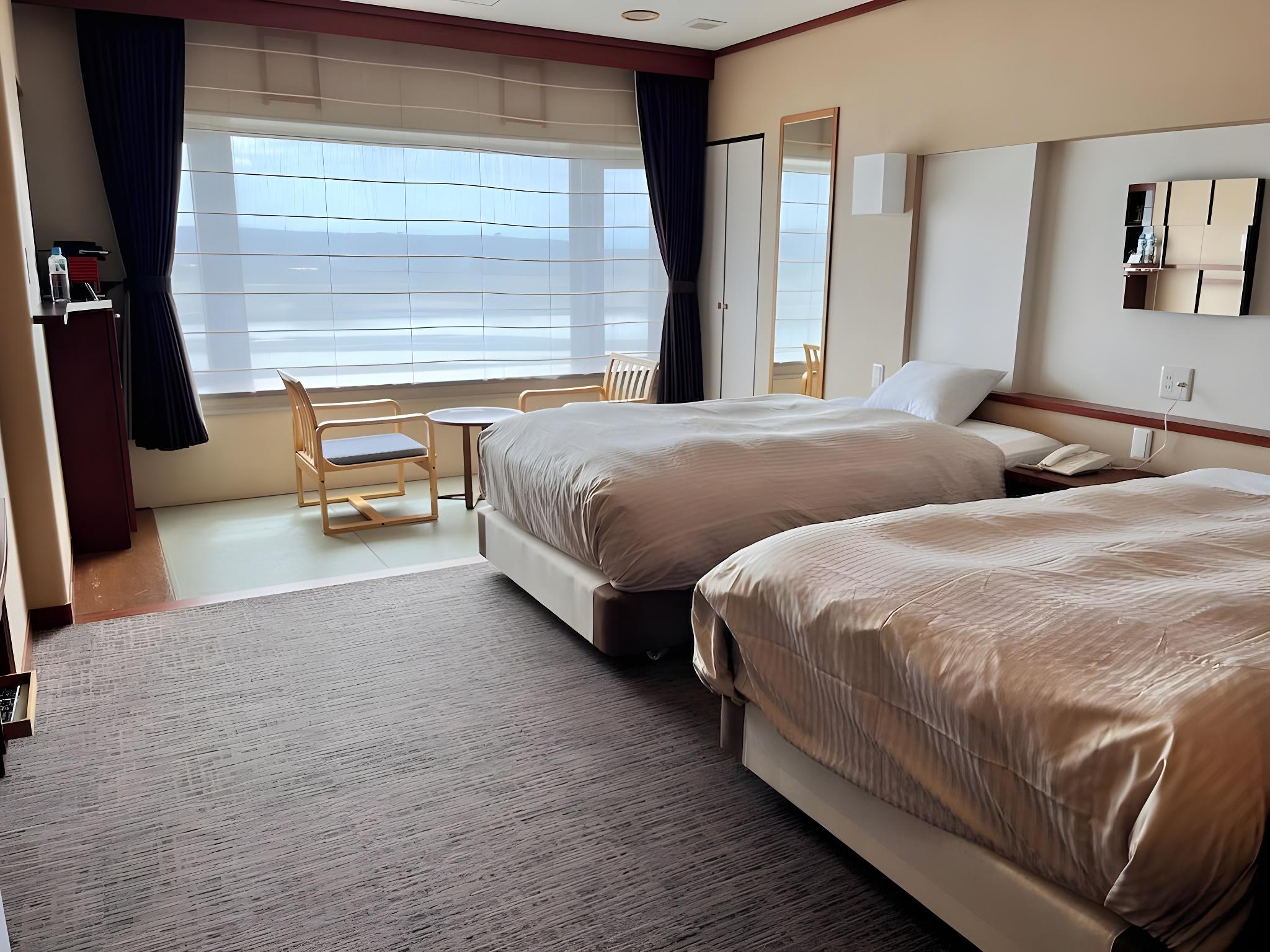 Connecting, Modern, 2 Double Beds, Riverside, with View Floor