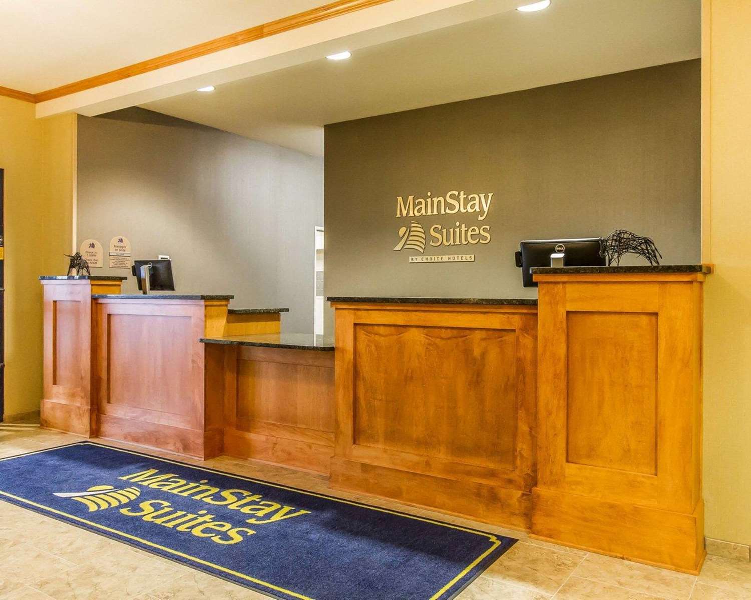 MainStay Suites Stanley 11/46