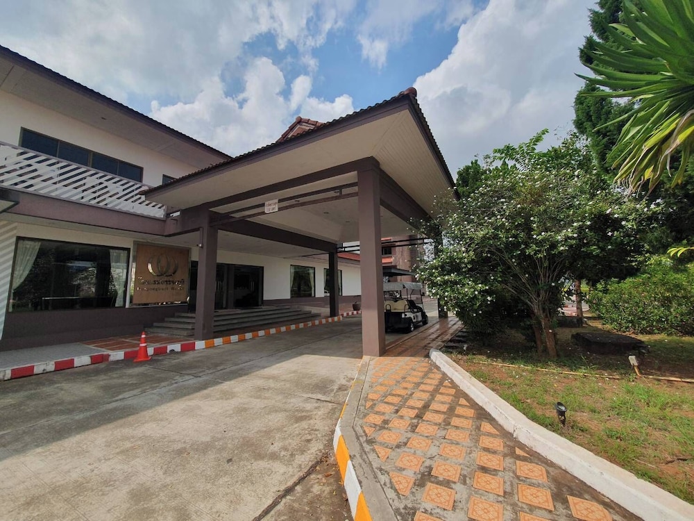 Bunjongburi Hotel 46/50