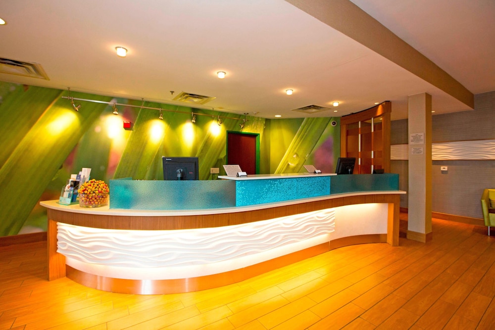 Springhill Suites Pittsburgh Monroeville 9/40