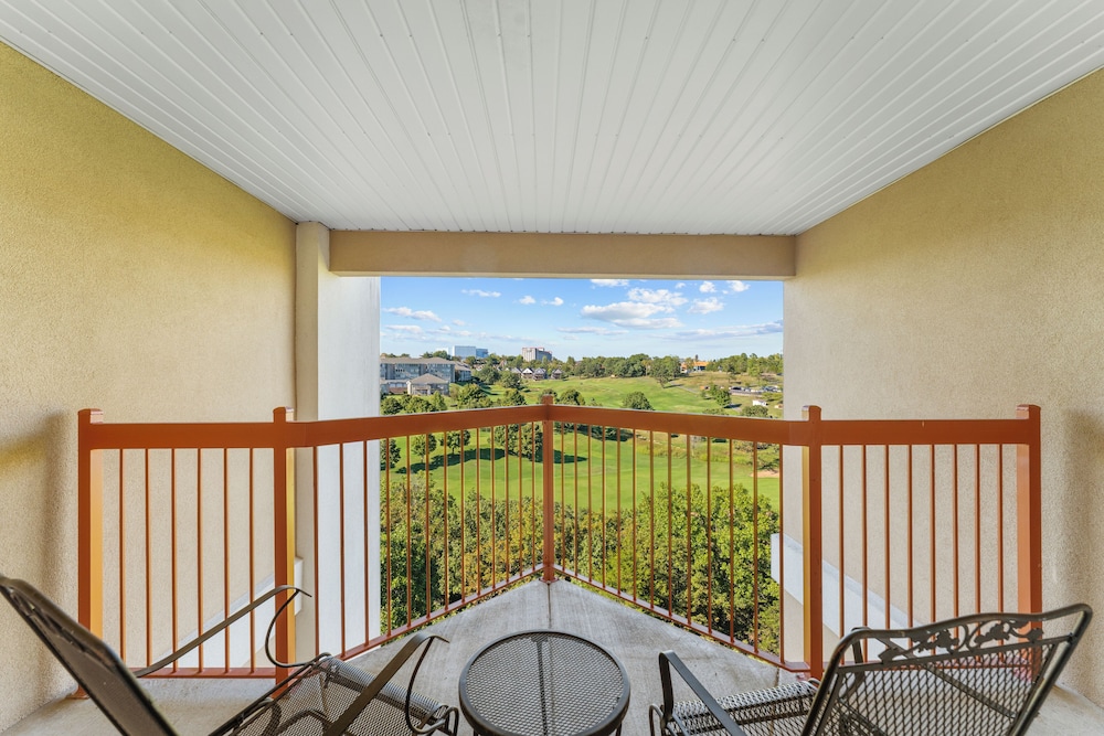 Capital Resorts Grand Crowne Resorts 22/50