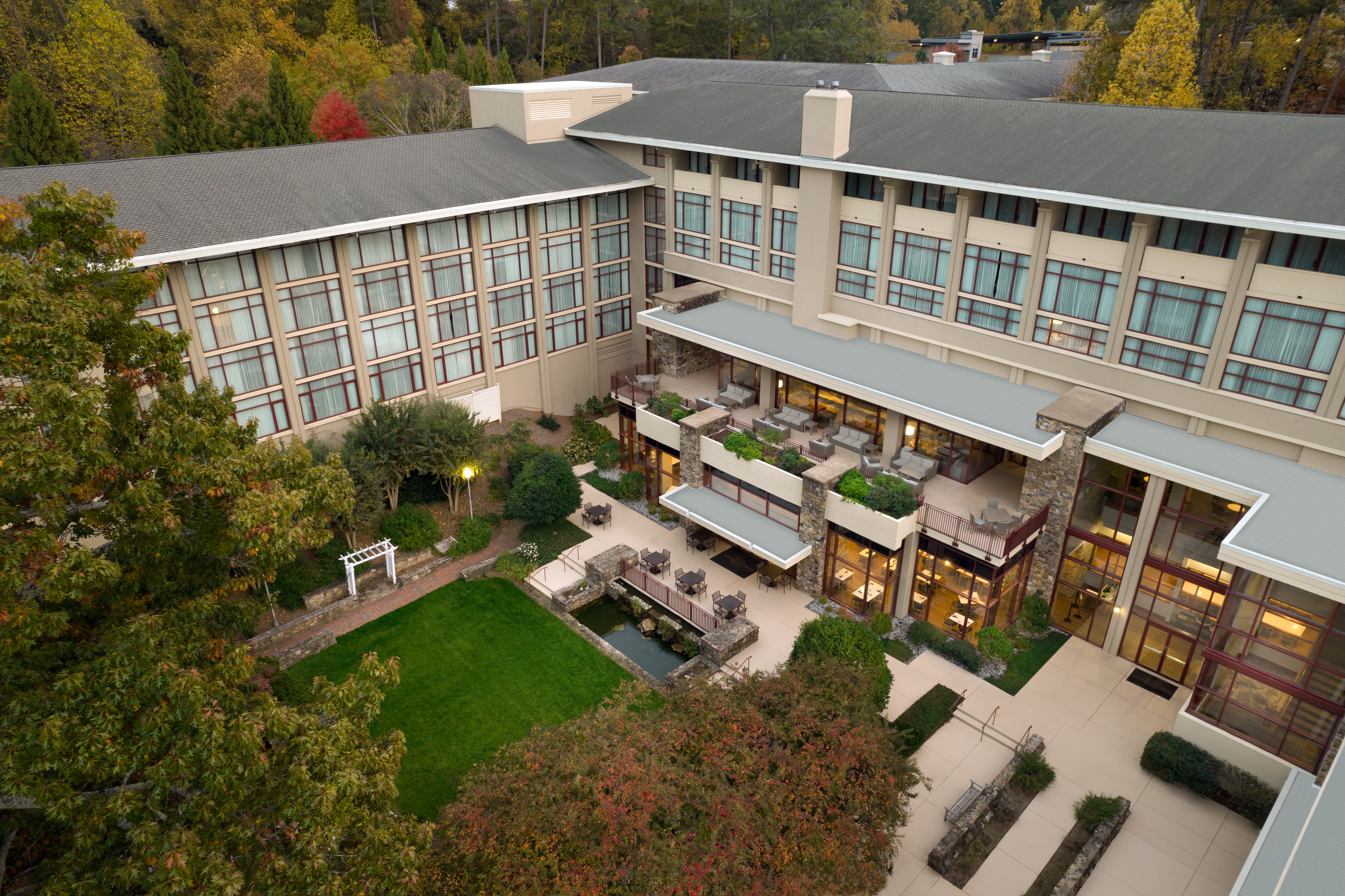 Emory Conference Center Hotel 8/83