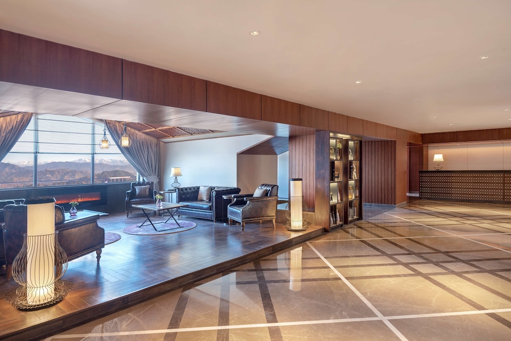 Radisson Hotel Kufri 19/50