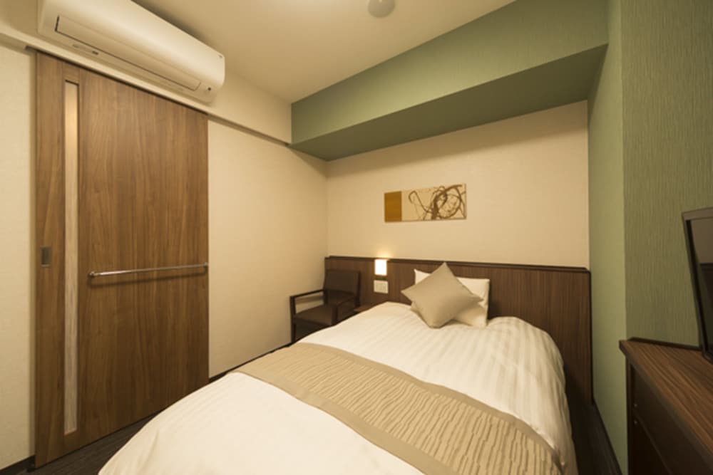 Myojin no Yu Dormy Inn Premium Kanda 10/27