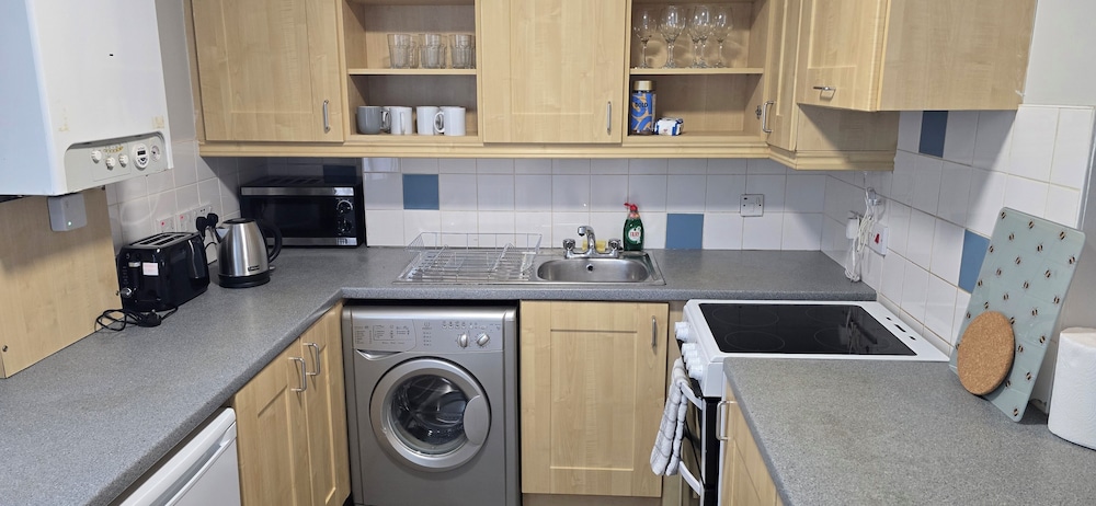 Castleton Gardens Apartments Belfast 34/34