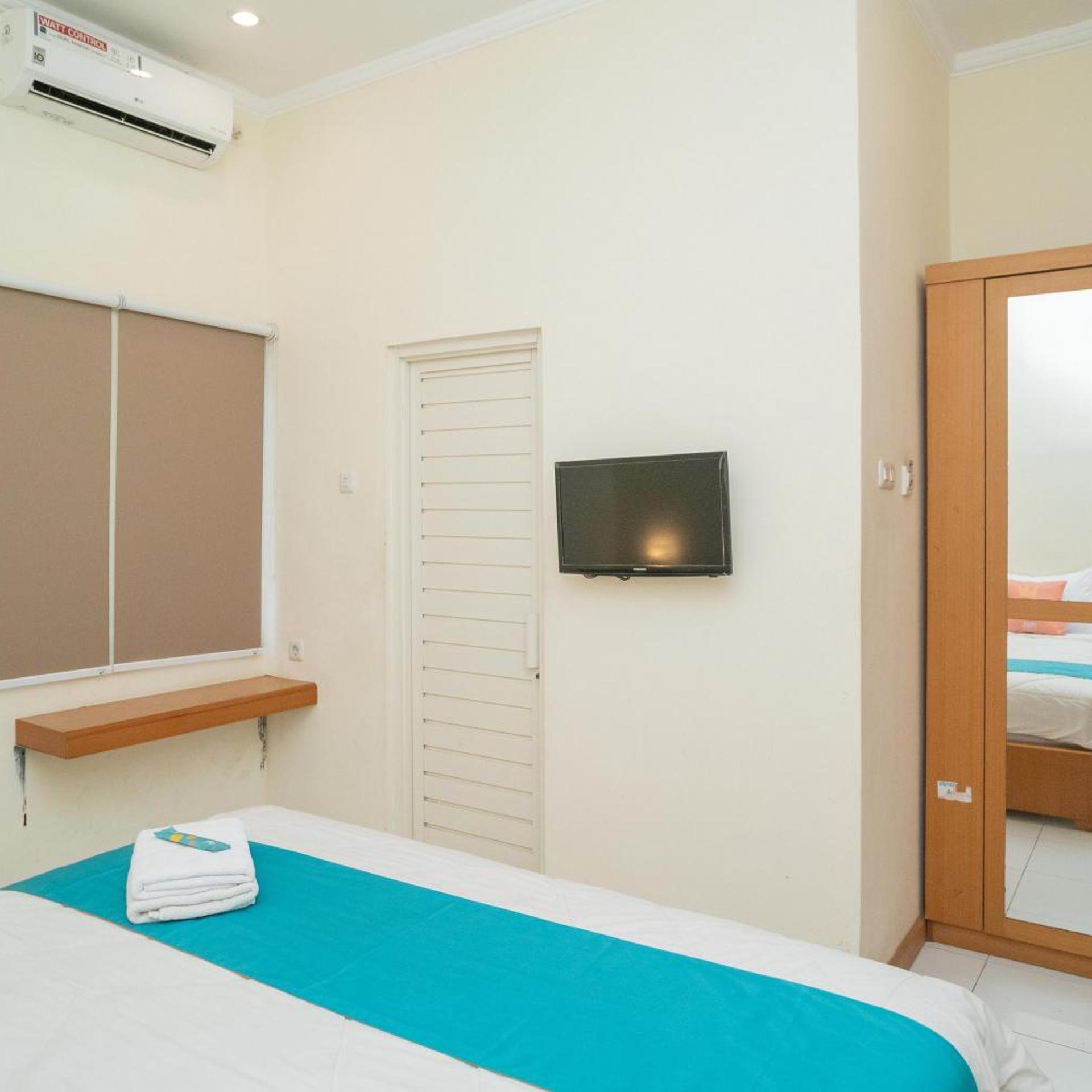 Sans Hotel Fif Fa Malang (ex OYO 3798 Fif fa Inn Pisang Kipas) 30/50