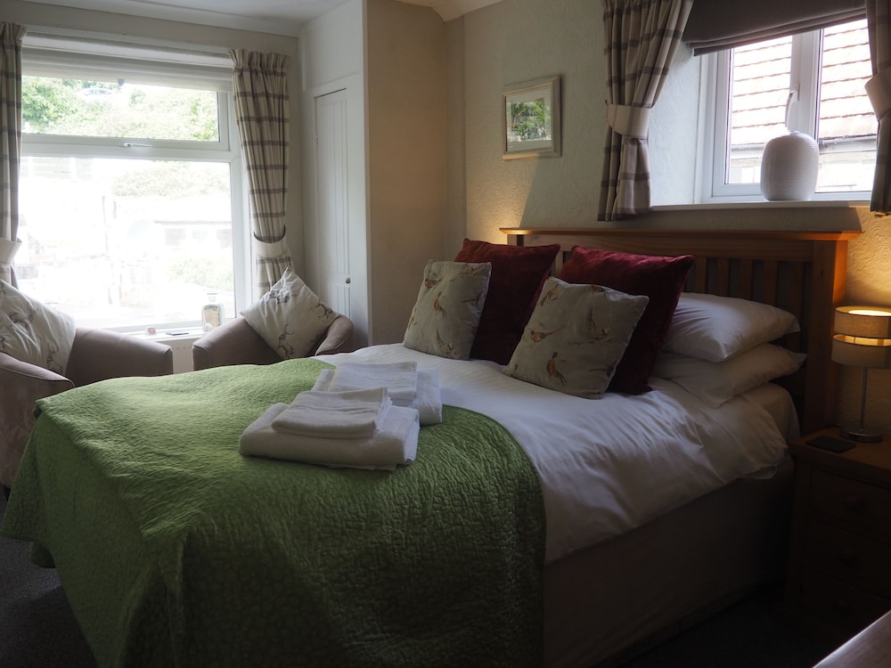 South View Guest House 5/38