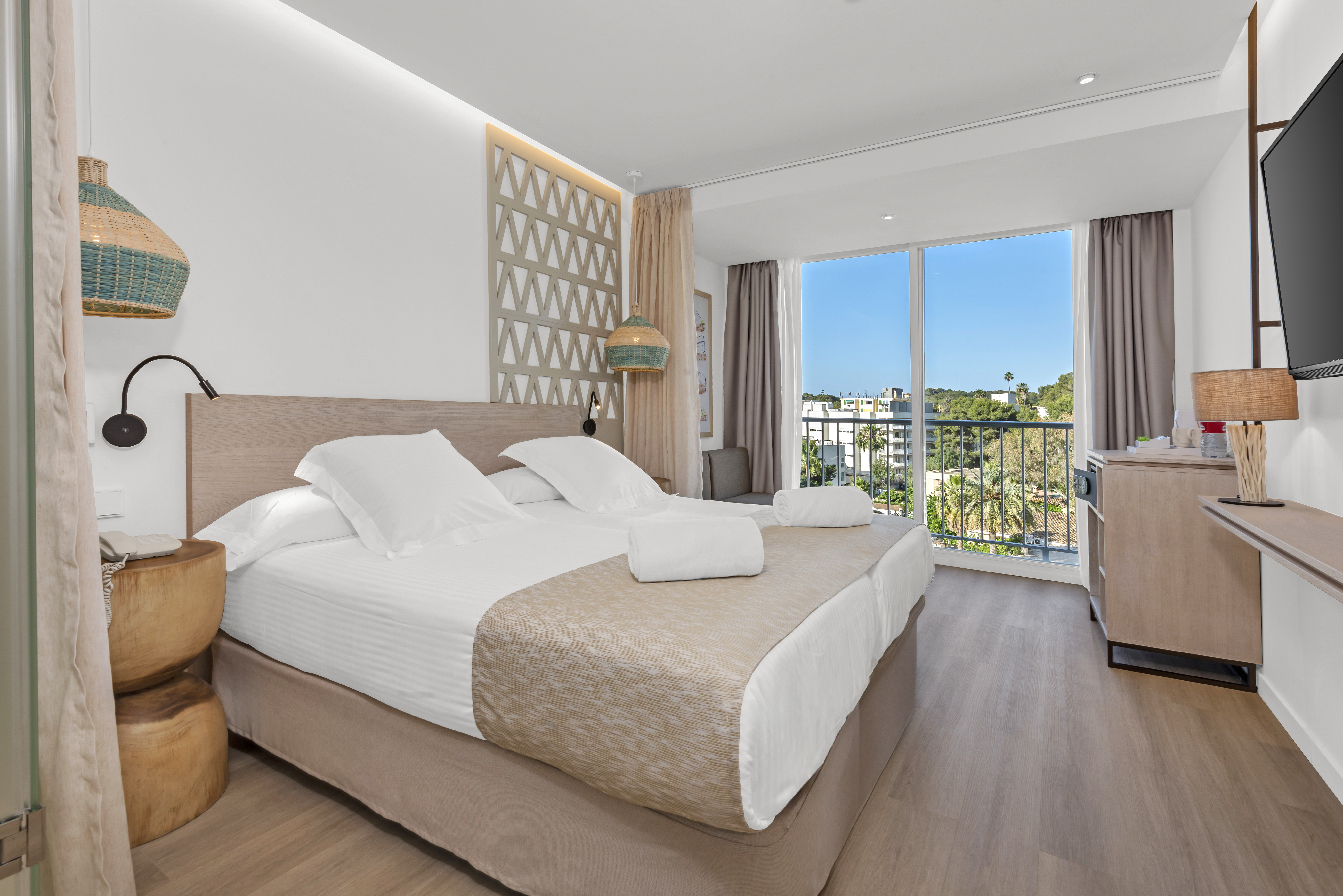 Gold, Double Bed, French Balcony