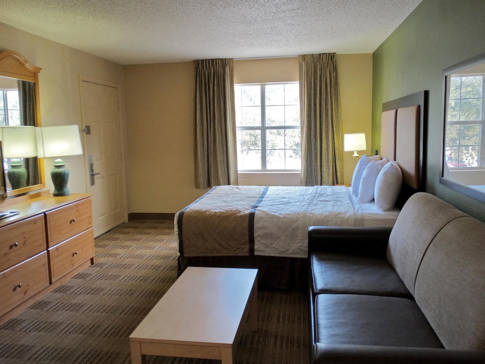 Extended Stay America - Denver - Aurora South 27/50