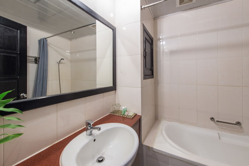 Angkor Panoramic Boutique Hotel 45/50