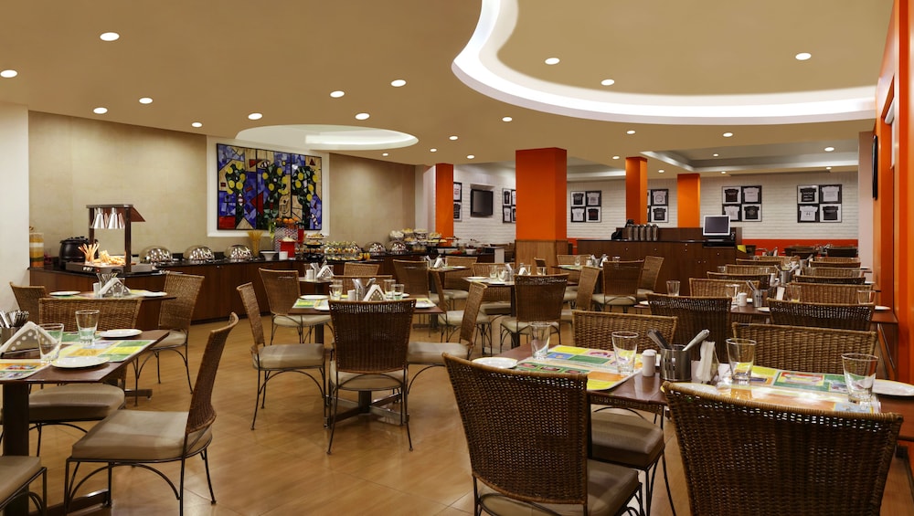 Lemon Tree Hotel Aurangabad 55/68