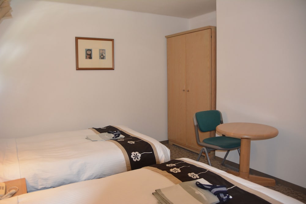 Harbor Plaza Hotel 14/49
